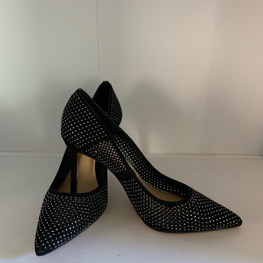 Vince Camuto size 10 pumps